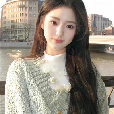 林悦然 照片